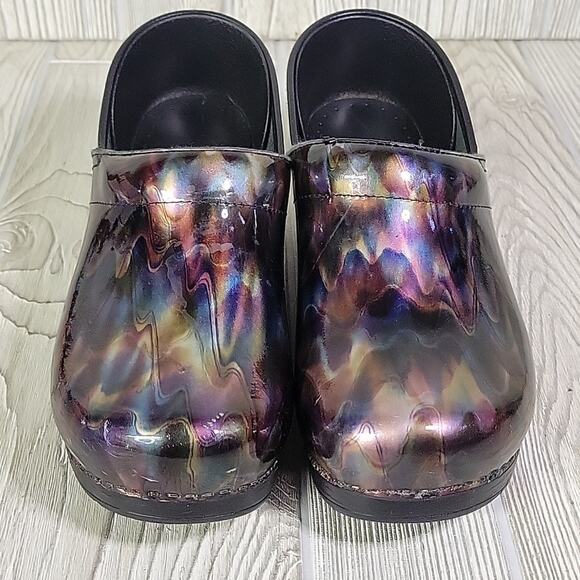 Dansko Mrbled Iridescent Patent Leather Clogs Womens Size 40 US Size 9.5-10 - Picture 3 of 14